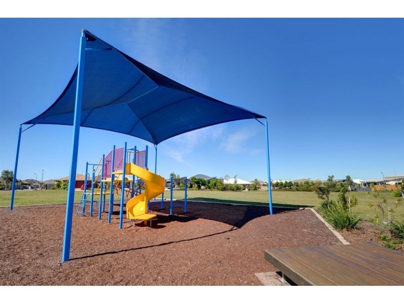 10 Nebo Street, Caloundra West QLD 4551