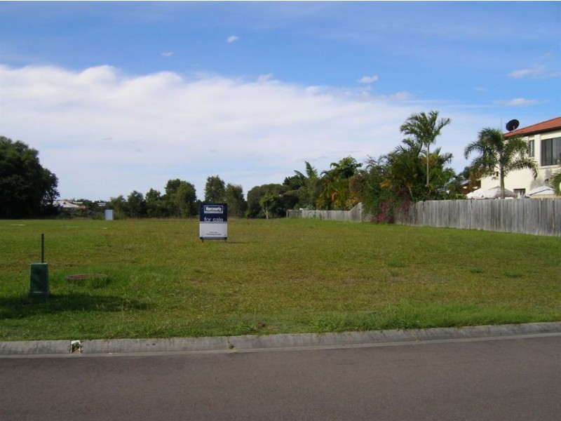 5 Kuthar Street, Pelican Waters QLD 4551