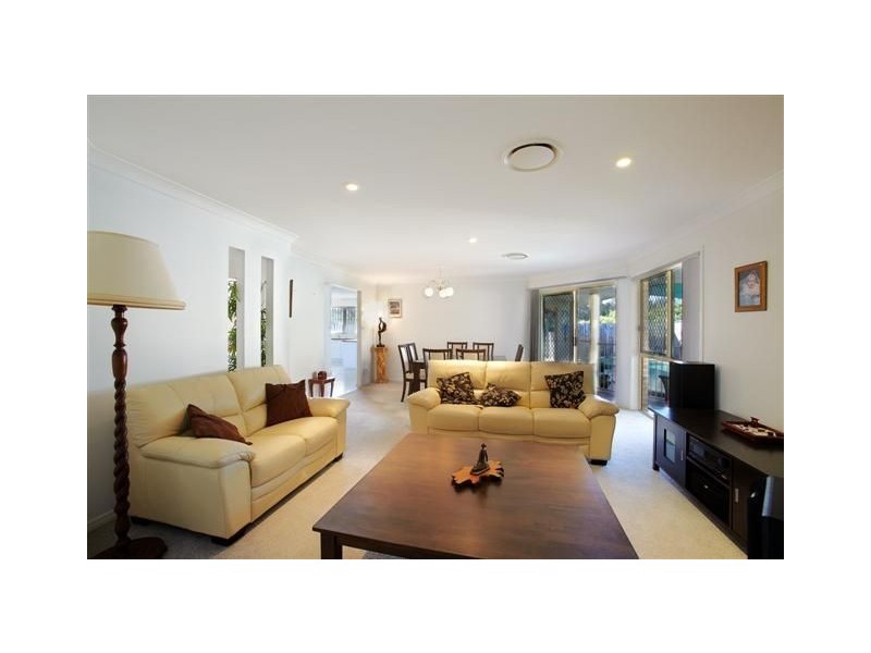 23 Maryann St, Golden Beach QLD 4551