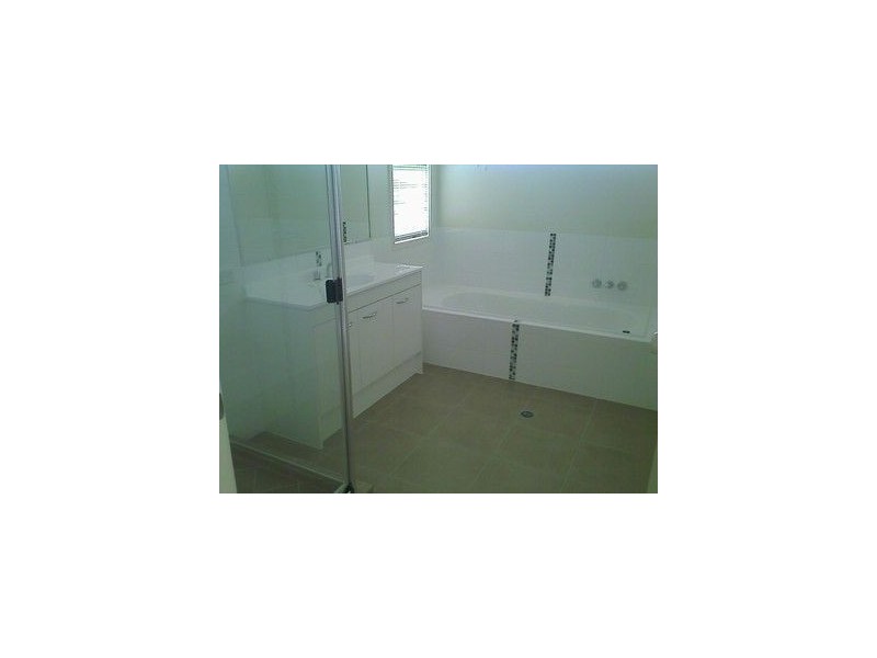 10 Kakadu Court, Little Mountain QLD 4551