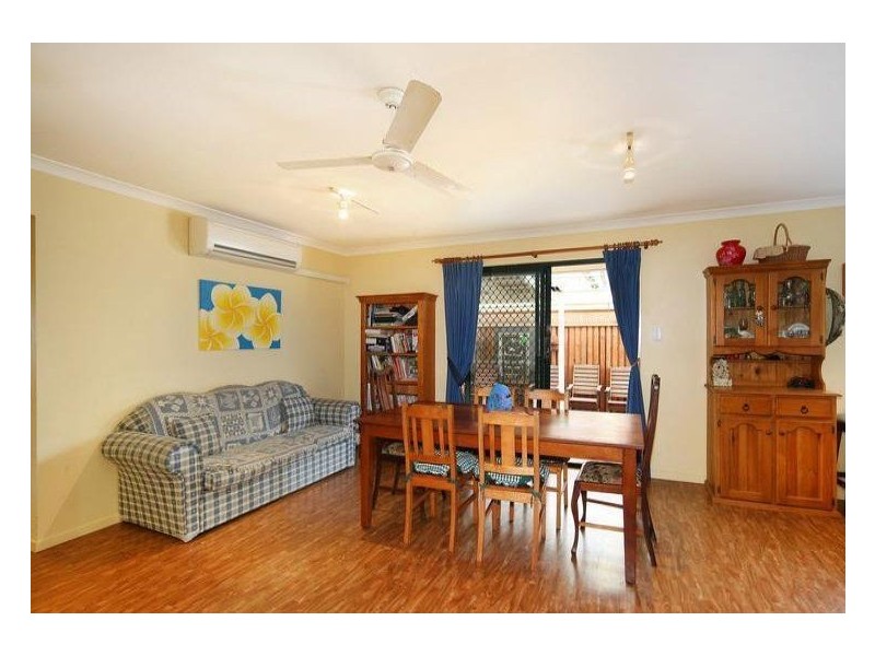 4 St James Court, Little Mountain QLD 4551