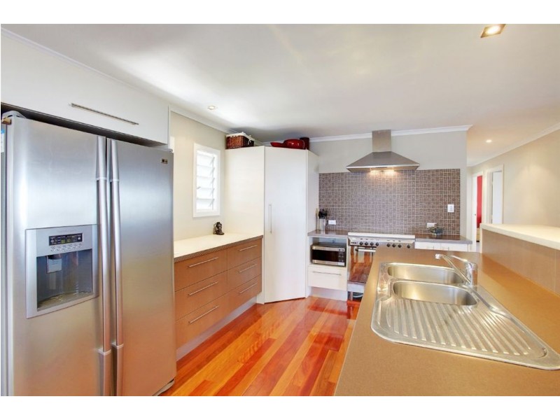 22 Ikara Street, Battery Hill QLD 4551