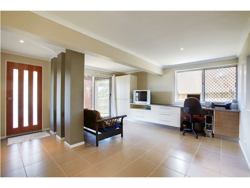 22 Ikara Street, Battery Hill QLD 4551
