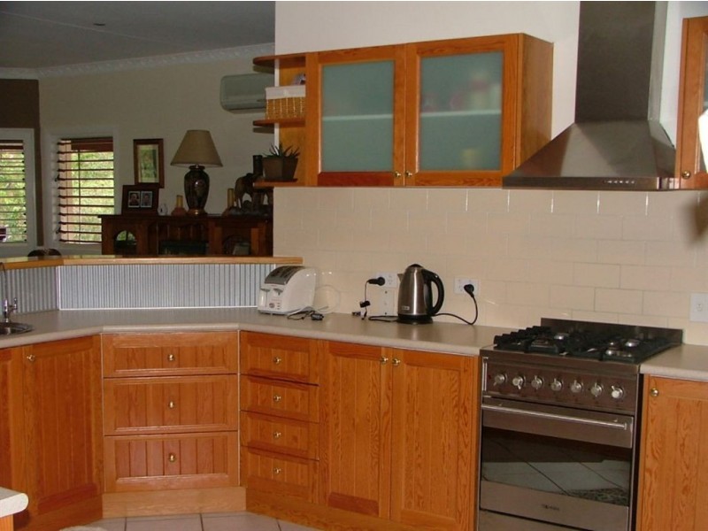 24 Carisbrook Court, Little Mountain QLD 4551