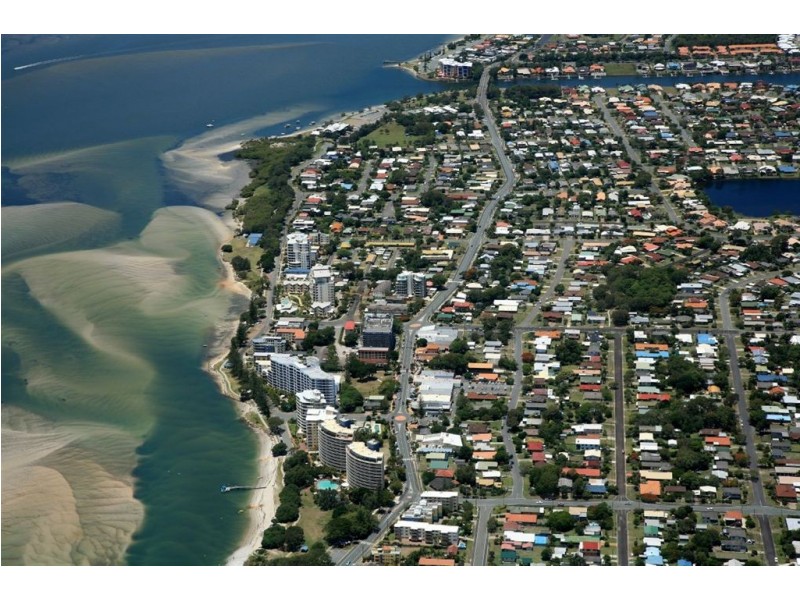 77 Taylor Avenue, Golden Beach QLD 4551