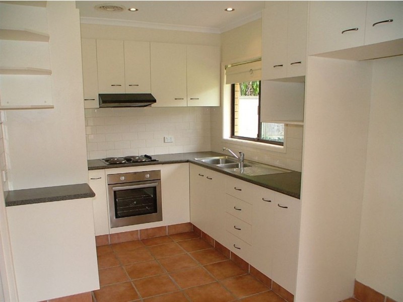 77 Taylor Avenue, Golden Beach QLD 4551