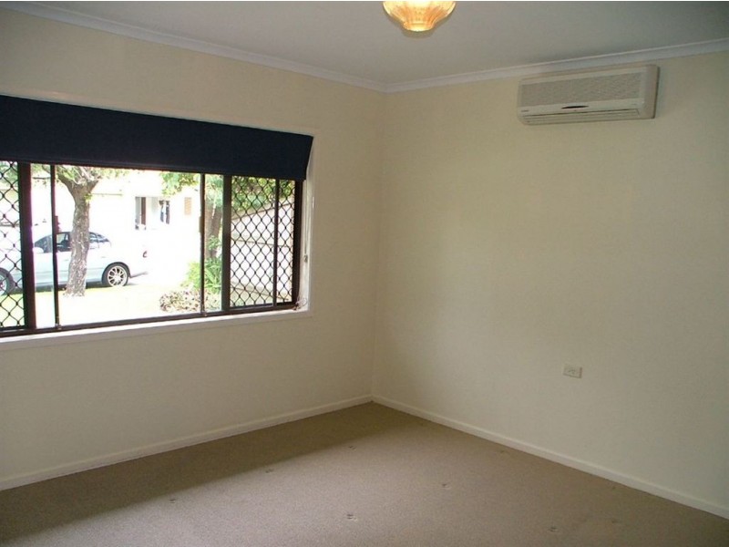 77 Taylor Avenue, Golden Beach QLD 4551