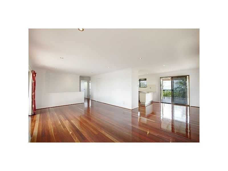 17 Pinaroo Street, Battery Hill QLD 4551