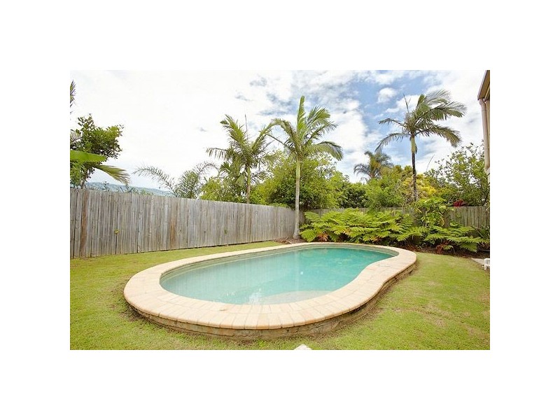 17 Pinaroo Street, Battery Hill QLD 4551