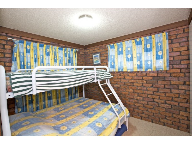 2/7 Warne Terrace, Kings Beach QLD 4551