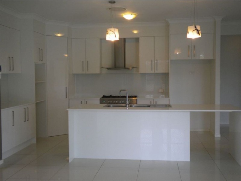 36 Wategos Cct, Pelican Waters QLD 4551
