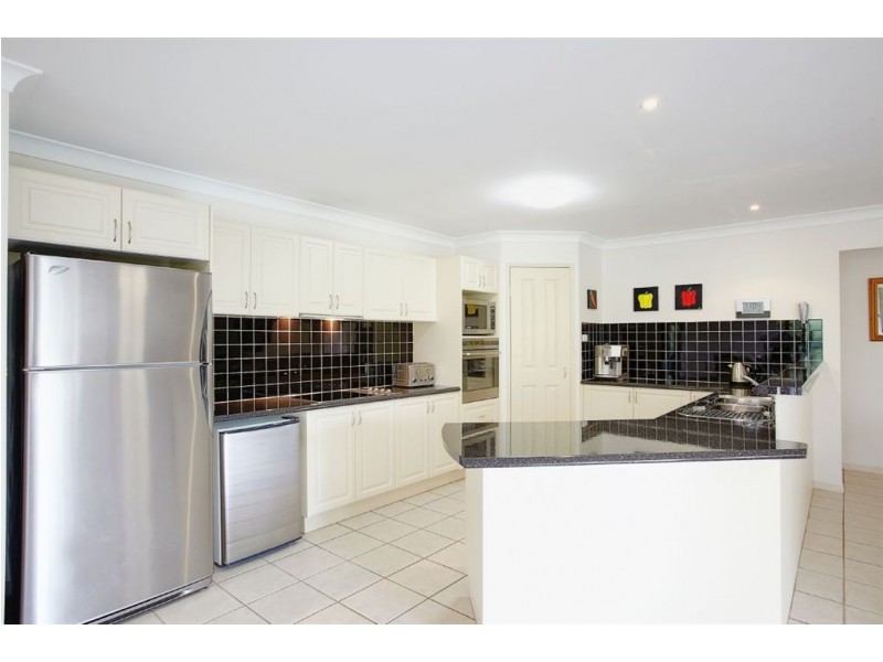 3 Meston Court, Pelican Waters QLD 4551