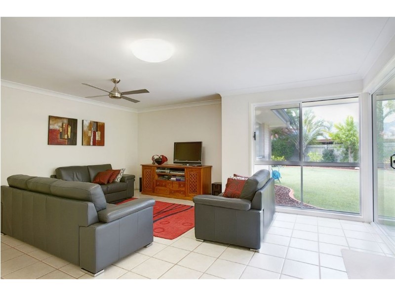 3 Meston Court, Pelican Waters QLD 4551