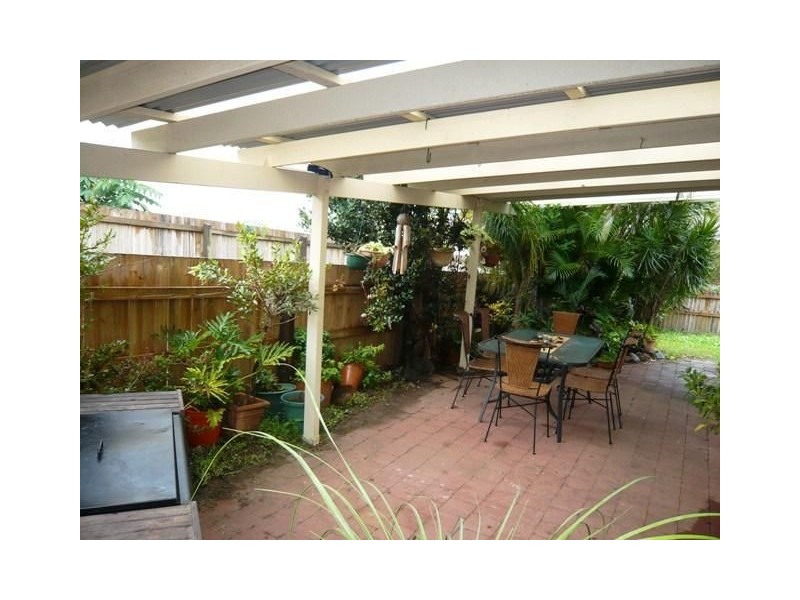 1/13 Justin Court, Moffat Beach QLD 4551