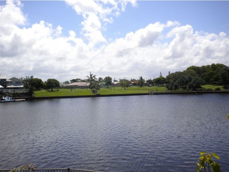 2 Parkhaven Drive, Wurtulla QLD 4575