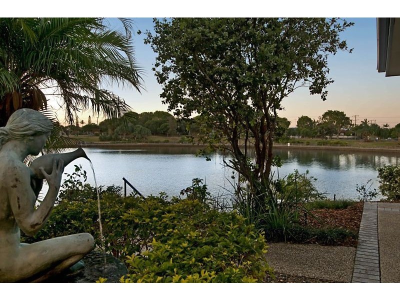 2 Parkhaven Drive, Wurtulla QLD 4575
