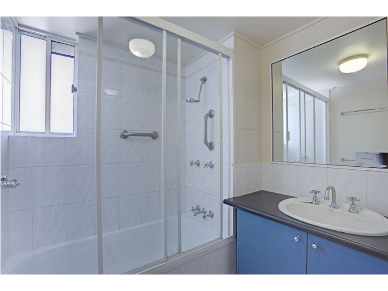 5/1 Saltair Street, Kings Beach QLD 4551