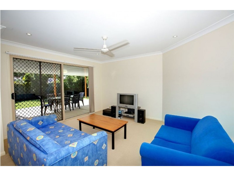 6 Livistona Crescent, Currimundi QLD 4551