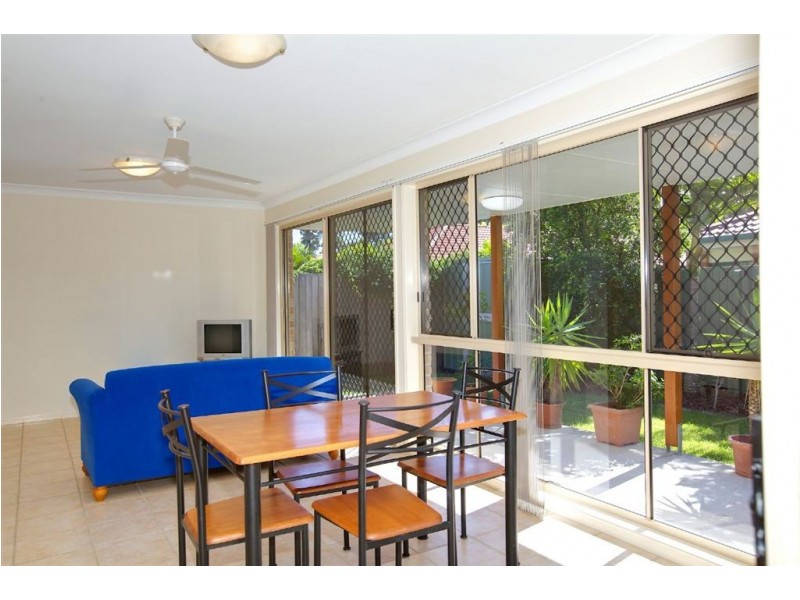 6 Livistona Crescent, Currimundi QLD 4551