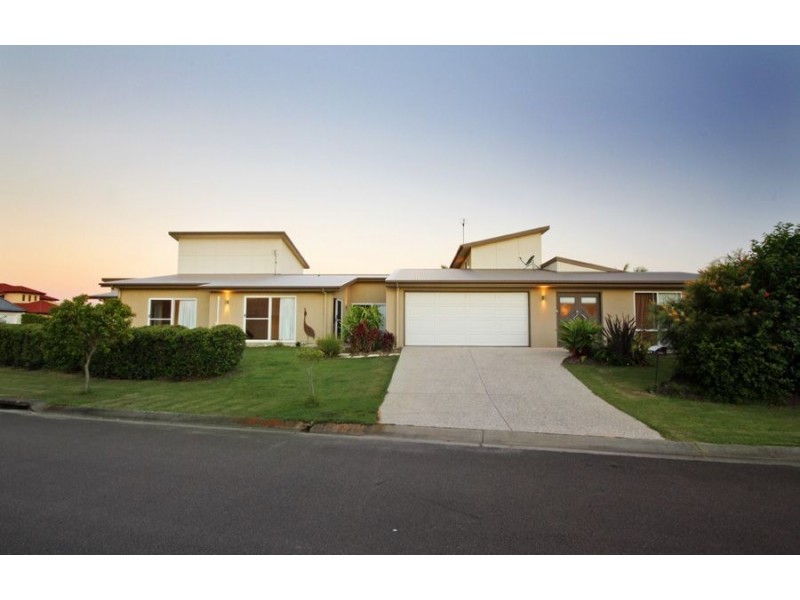 16 Kuthar Street, Pelican Waters QLD 4551