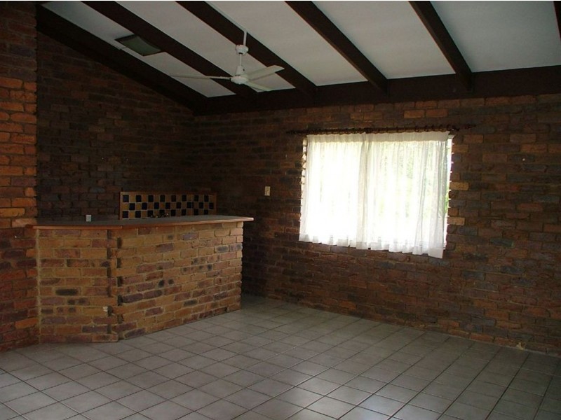 19 Trundle Street, Dicky Beach QLD 4551