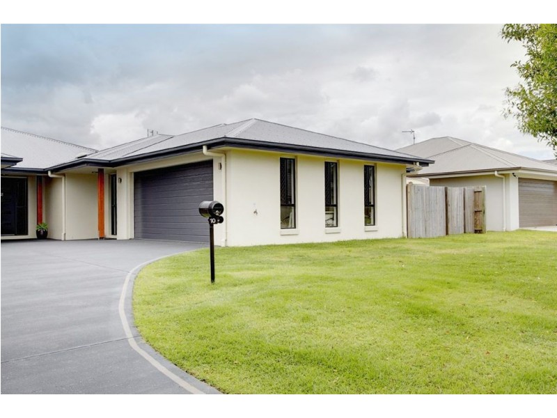 1/10 Tamarind Street, Meridan Plains QLD 4551