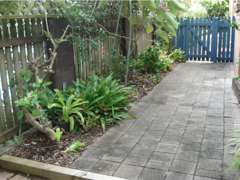22 Moffat Street, Moffat Beach QLD 4551