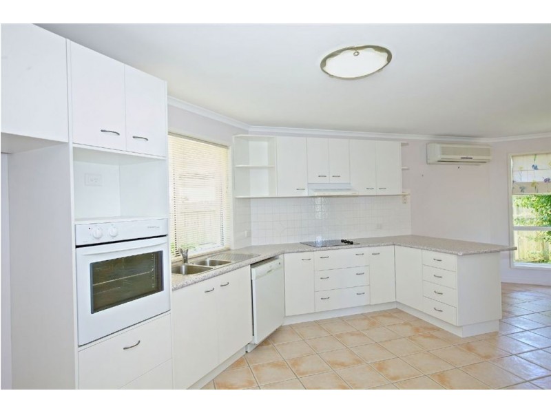 6 Clunie Street, Caloundra West QLD 4551