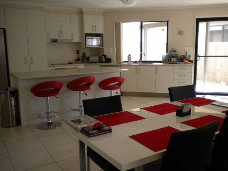99 O’Reilly Drive, Caloundra West QLD 4551