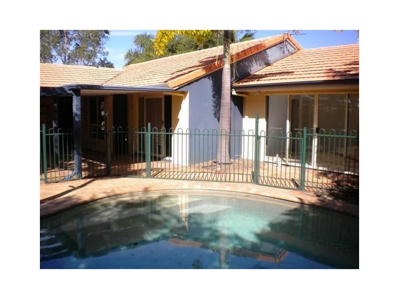 6 Freesia Close, Currimundi QLD 4551