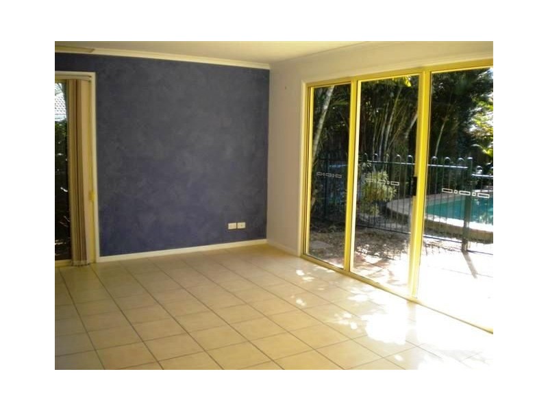 6 Freesia Close, Currimundi QLD 4551