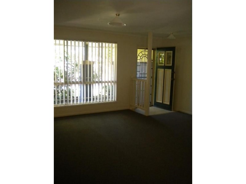 6 Freesia Close, Currimundi QLD 4551