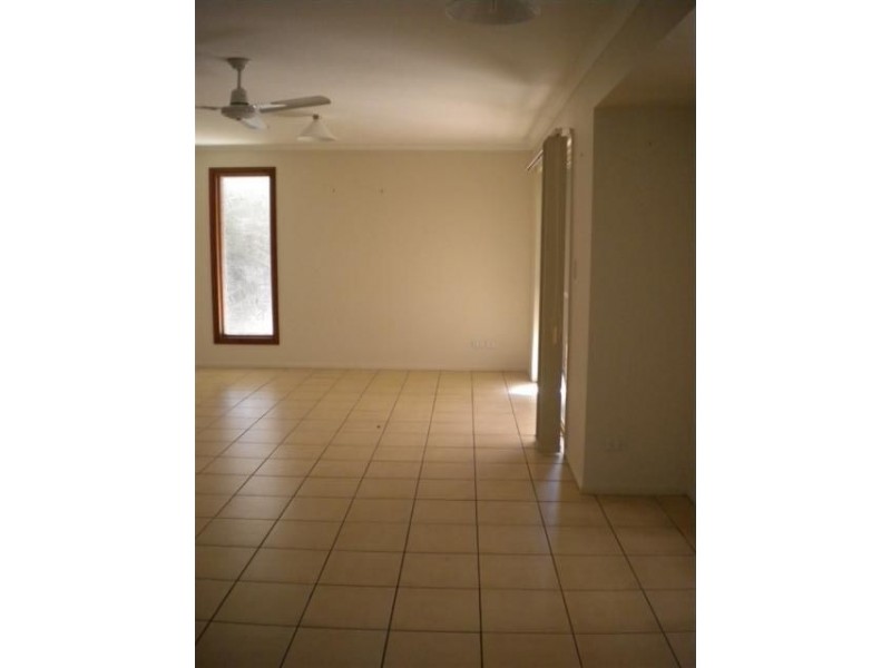 6 Freesia Close, Currimundi QLD 4551