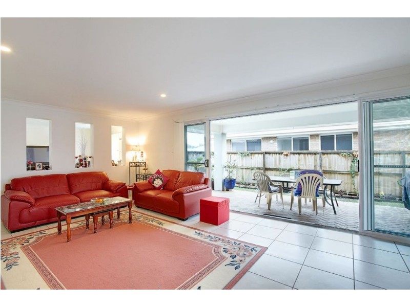 54 Feathertop Circuit, Caloundra West QLD 4551