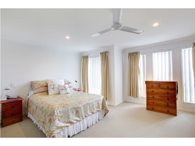 54 Feathertop Circuit, Caloundra West QLD 4551