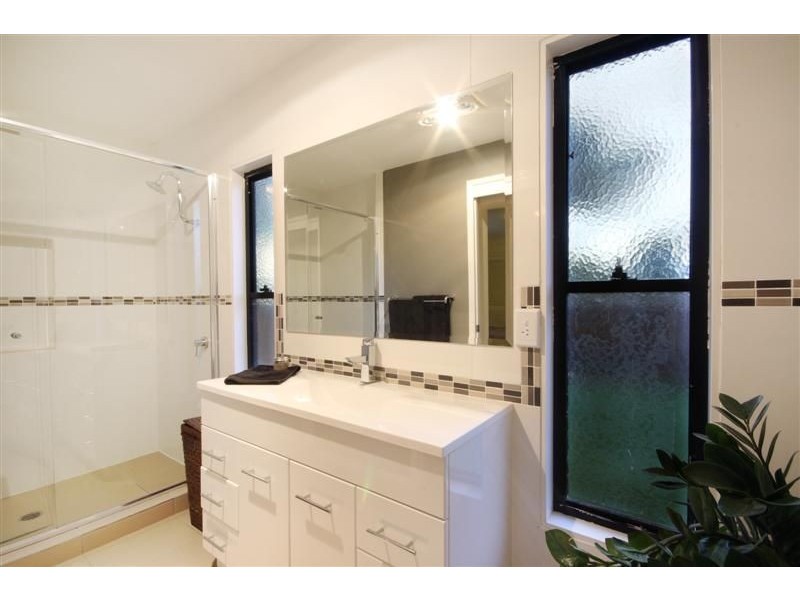 16 Earnshaw Street, Golden Beach QLD 4551