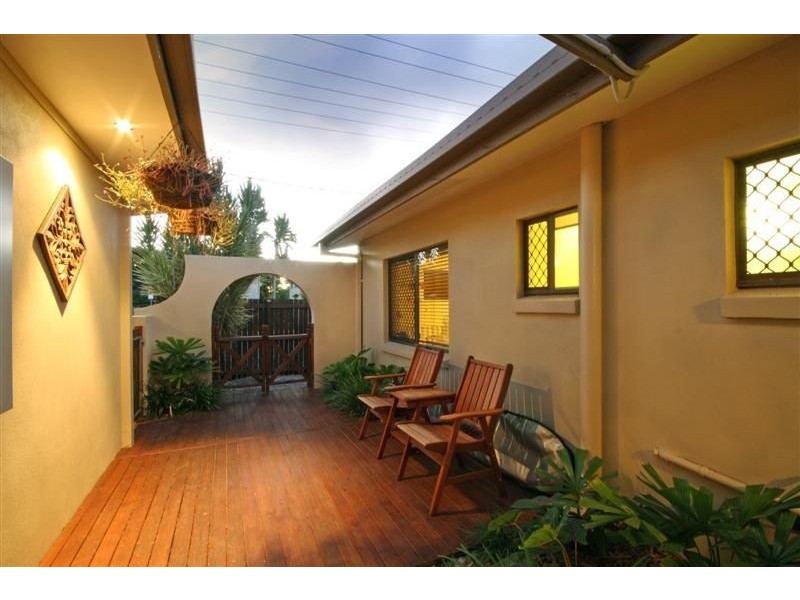 16 Earnshaw Street, Golden Beach QLD 4551
