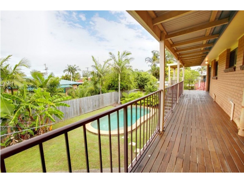 17 Pinaroo Street, Battery Hill QLD 4551