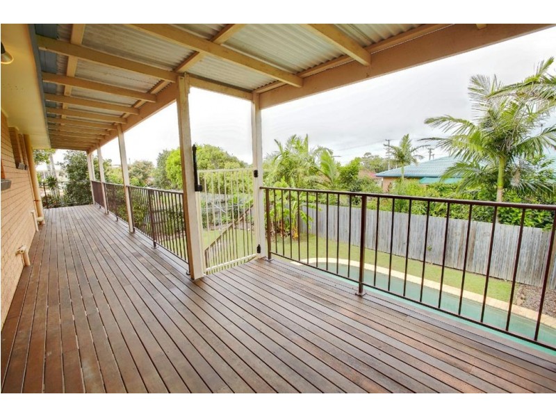 17 Pinaroo Street, Battery Hill QLD 4551