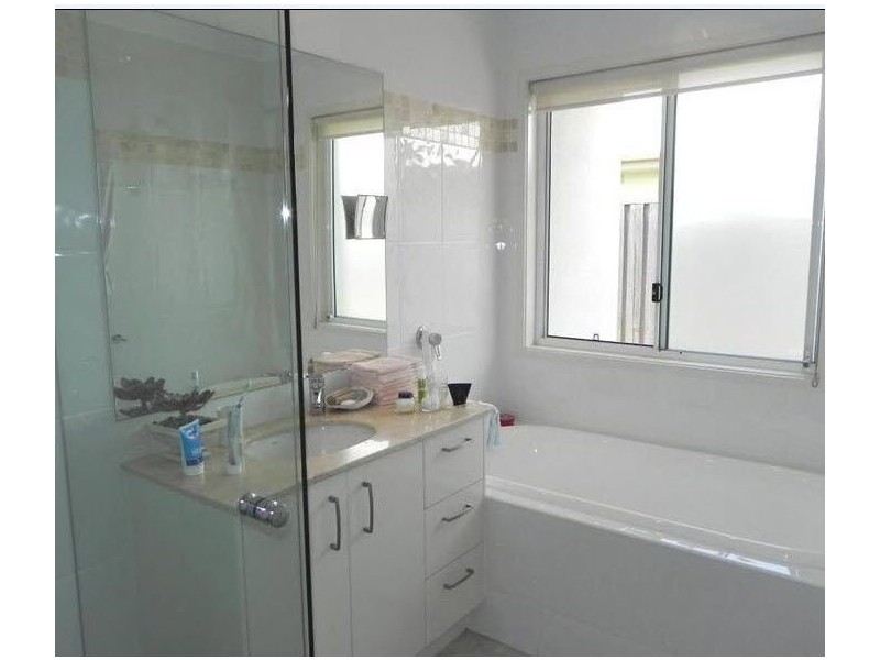 30 Artunga Place, Pelican Waters QLD 4551
