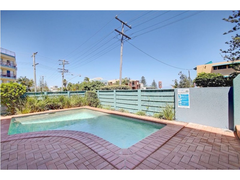 8/22 Warne Tce, Caloundra QLD 4551