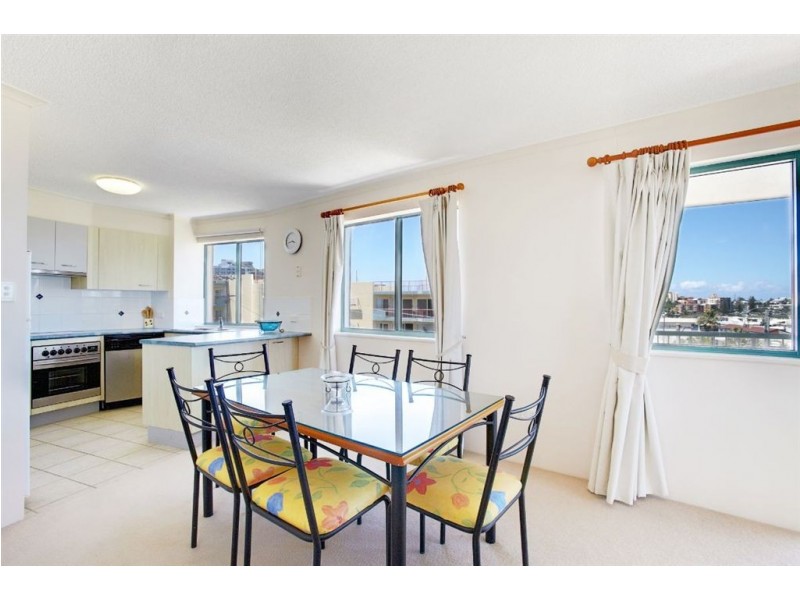 8/22 Warne Tce, Caloundra QLD 4551