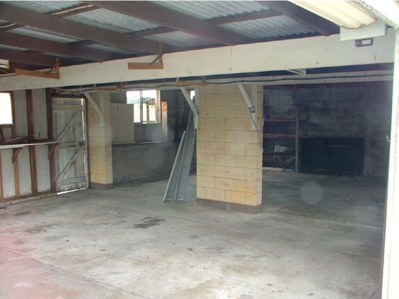 11 Gregory Street, Golden Beach QLD 4551