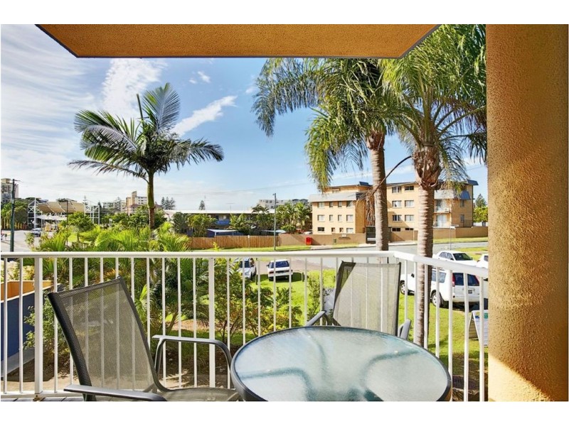 1/1 Saltair Street, Kings Beach QLD 4551