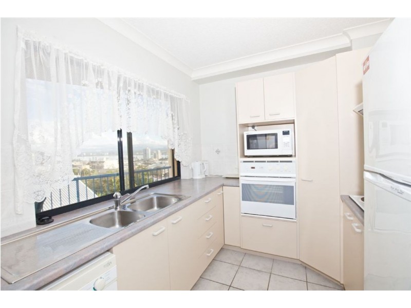 4/10 Canberra Terrace, Caloundra QLD 4551
