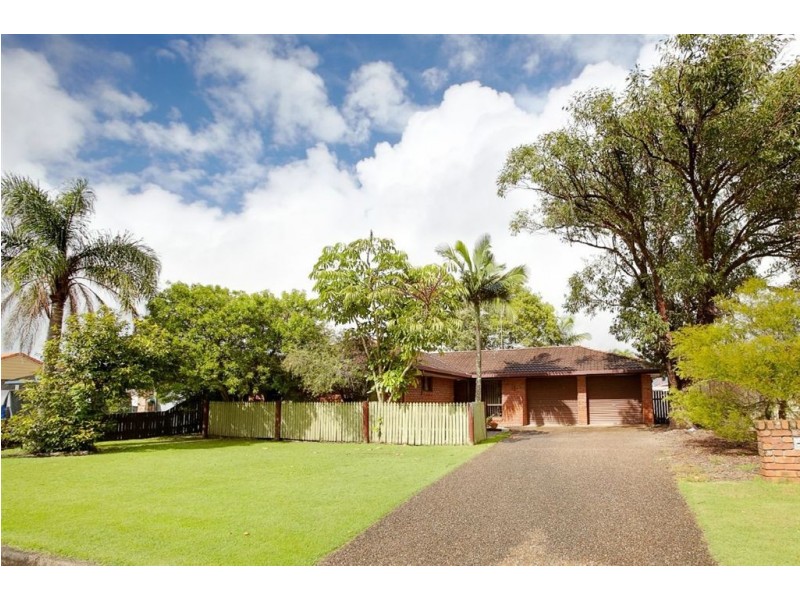 26 Currong Street, Minyama QLD 4575