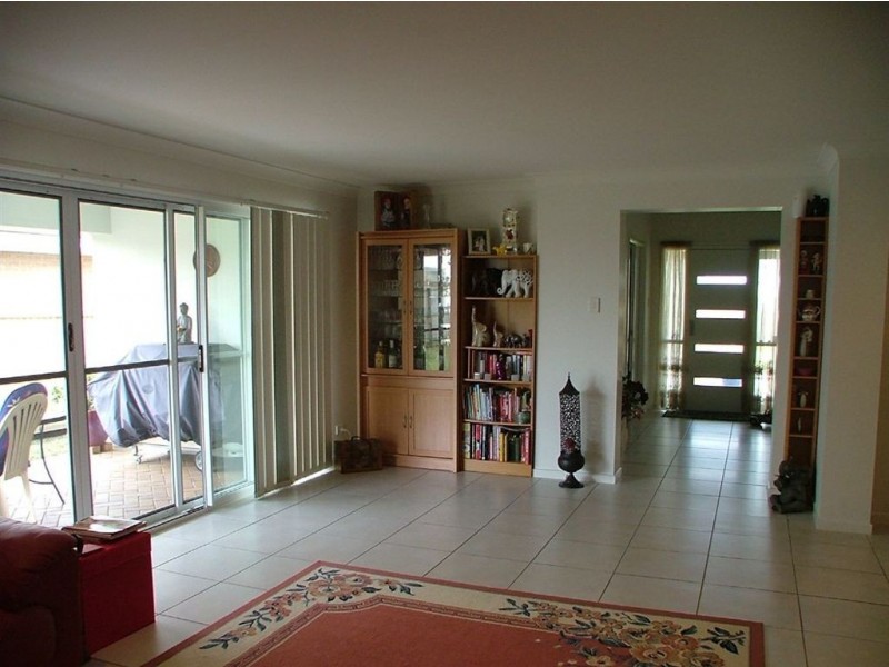 54 Feathertop Circuit, Caloundra West QLD 4551