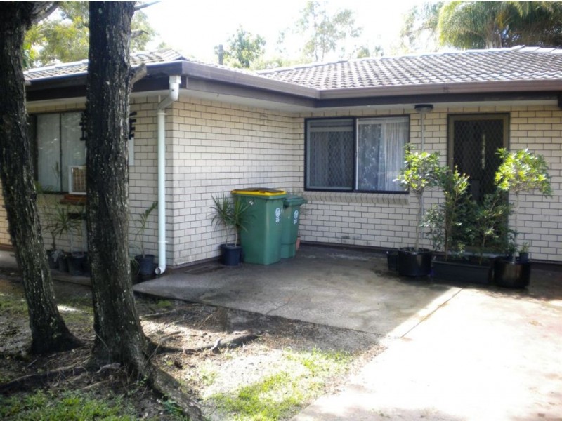 35 First Avenue, Caloundra QLD 4551