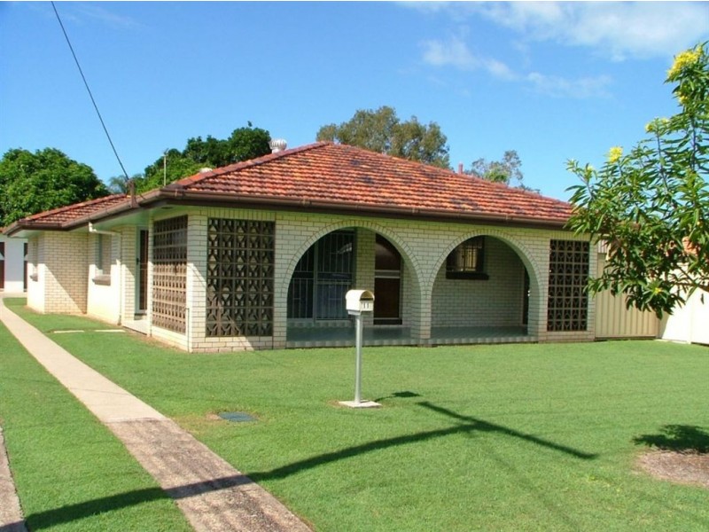 11 Coronation Avenue, Golden Beach QLD 4551