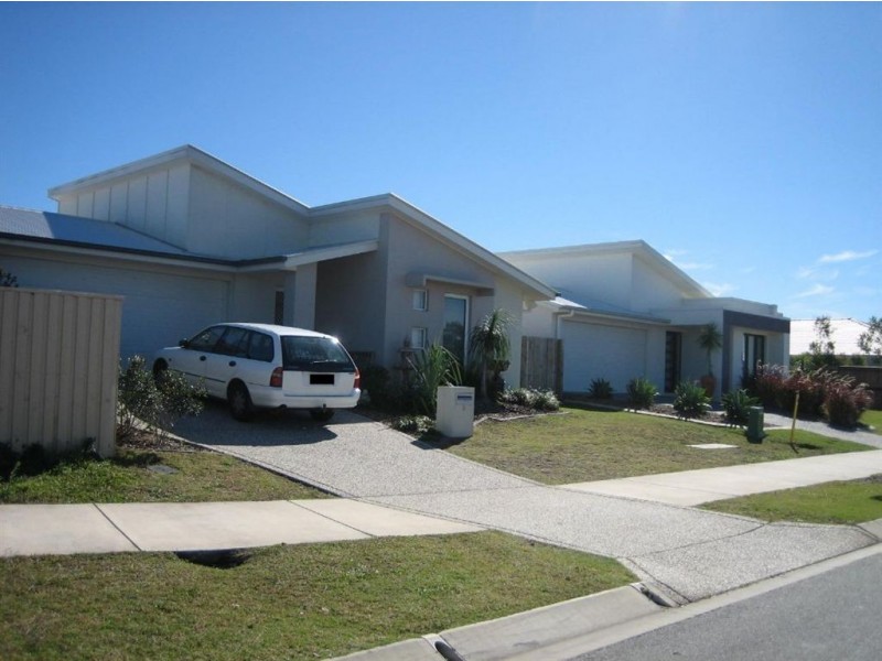 5 Howitt Street, Caloundra West QLD 4551